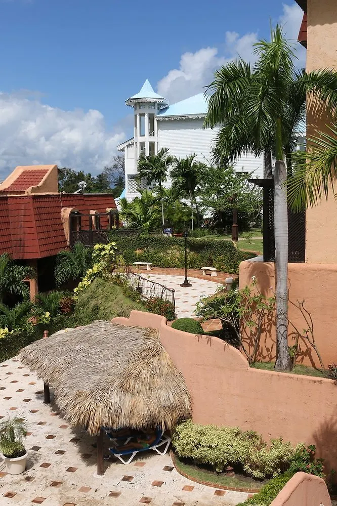 Exxtraordinary Resort - Bellamar Sosua