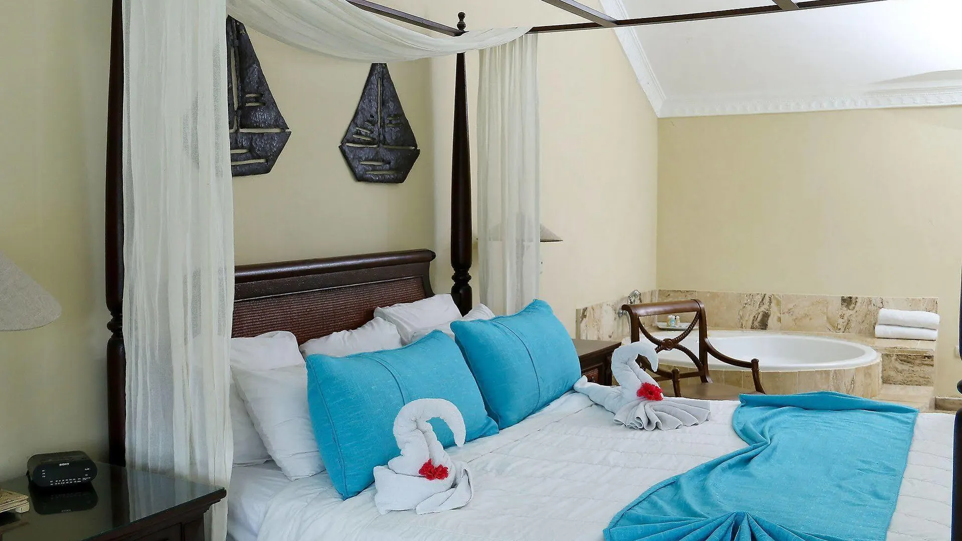 Exxtraordinary Resort - Bellamar Sosua