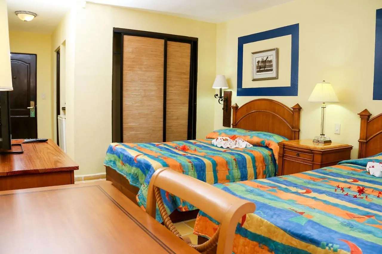 Hotel Exxtraordinary Resort - Bellamar Sosua